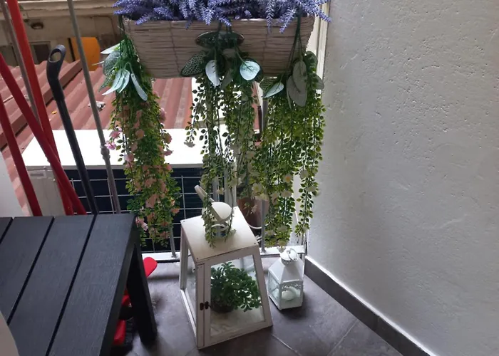 Stefano Junior Senza Cucina * Ρώμη